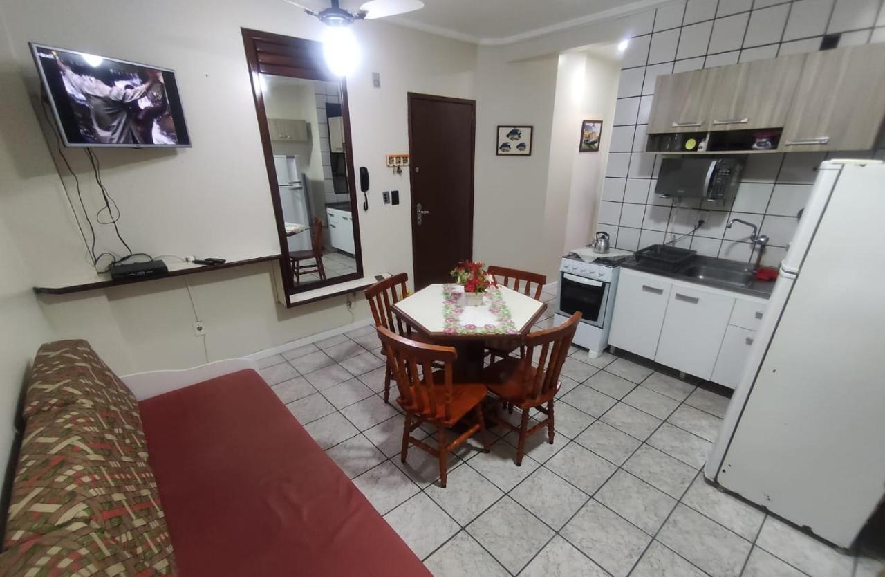 Appartement Afonso Cardoso Da Veiga à Florianópolis Extérieur photo